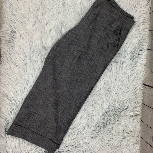 Larry Levine dress capris - Picture 3 of 4